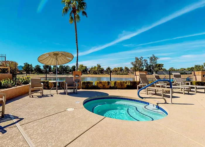 Mccormick Lakeside Retreat