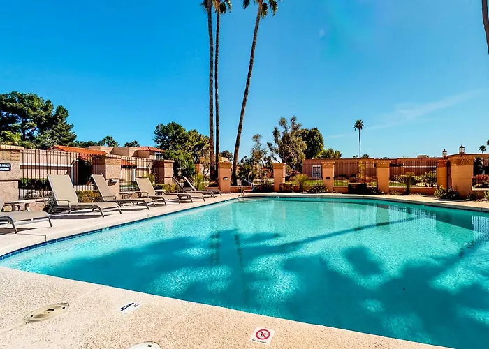 Mccormick Lakeside Retreat